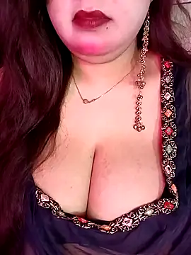 Suhanakhan00 online show from 06/19/26, 08:09
