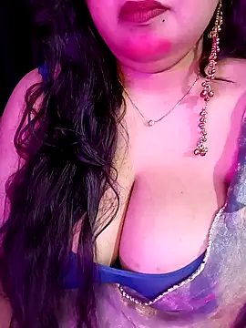 Suhanakhan00 online show from 03/01/26, 06:41