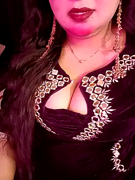 Suhanakhan00 online show from 03/16/26, 07:12