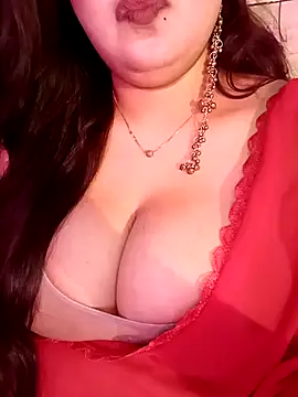 Suhanakhan00 online show from 06/26/26, 08:31