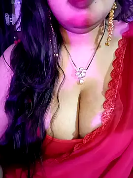 Suhanakhan00 online show from 02/06/26, 08:54
