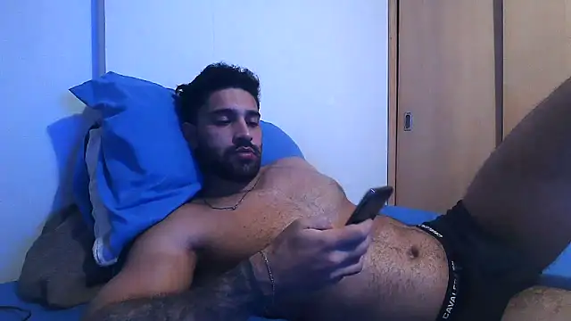 macho fit online show from 10/06/25, 02:13