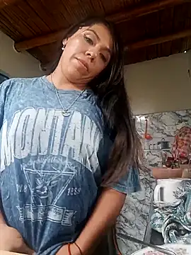 Karenn12 online show from 04/21/26, 04:35