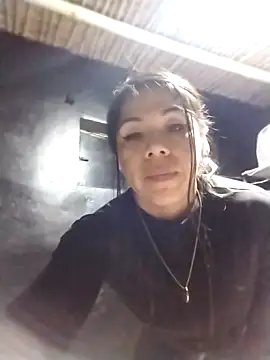 Snapshot of Karenn12 chatting on 09/13/25, 09:04 Karenn12 online show from 09/13/25, 09:04