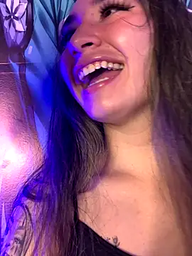 Sophie LS online show from 09/28/25, 03:13