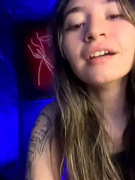Sophie LS online show from 09/18/25, 12:57