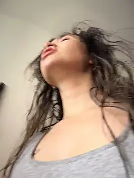 Sophie LS online show from 04/12/26, 01:25