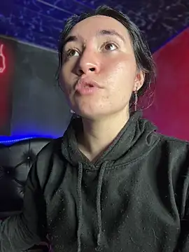 Sophie LS online show from 01/14/26, 02:37