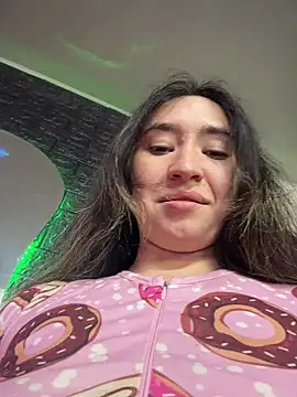 Sophie LS online show from 05/03/26, 06:44