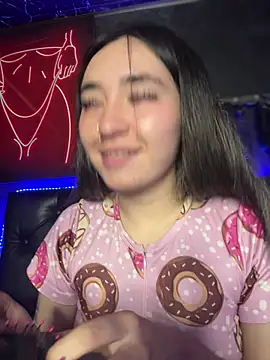 Sophie LS online show from 01/06/26, 02:21