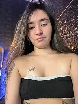 Sophie LS online show from 12/17/25, 08:25