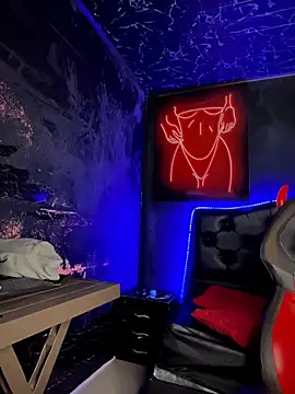 Sophie LS online show from 12/03/25, 04:35