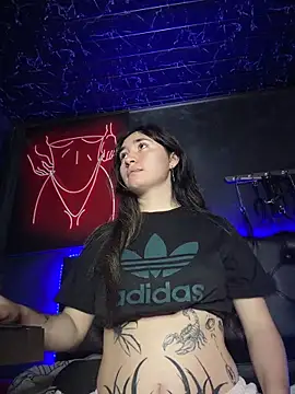 Sophie LS online show from 04/07/26, 03:19