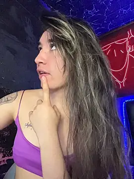 Sophie LS online show from 10/25/25, 02:07