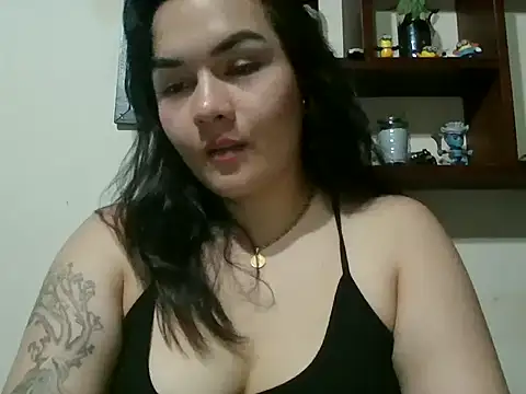 Snapshot of Babe-sofi chatting on 10/31/25, 11:00 Babe-sofi online show from 10/31/25, 11:00