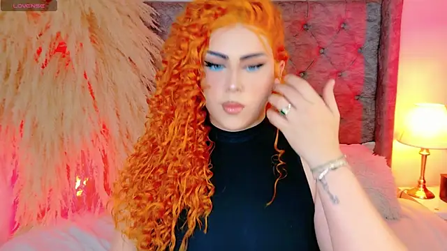 Snapshot of astridjonness chatting on 11/23/25, 12:42 astridjonness online show from 11/23/25, 12:42