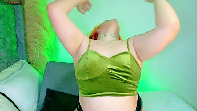 Snapshot of astridjonness chatting on 02/09/26, 08:29 astridjonness online show from 02/09/26, 08:29