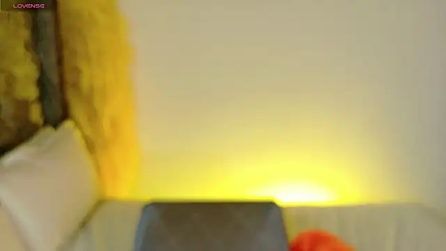 astridjonness online show from 04/15/26, 02:06