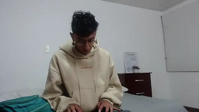 be sinners online show from 10/12/25, 03:19