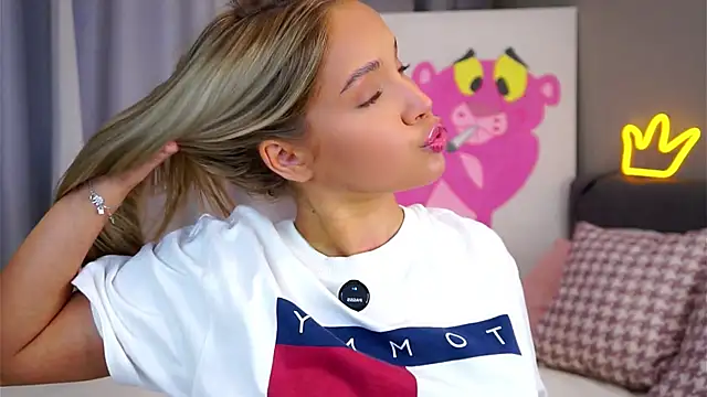 AftonConnett online show from 11/19/25, 02:11