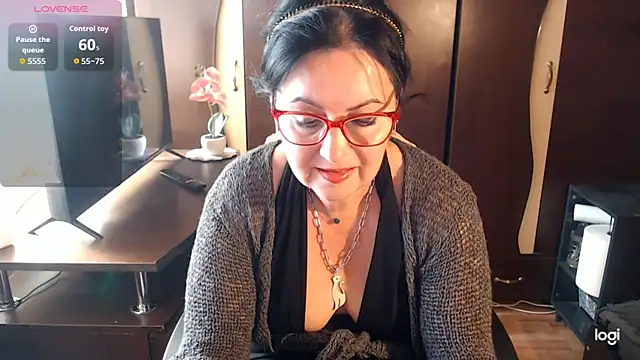 exymilf  online show from 10/22/25, 09:42