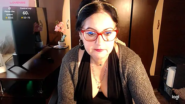 exymilf  online show from 11/09/25, 11:47