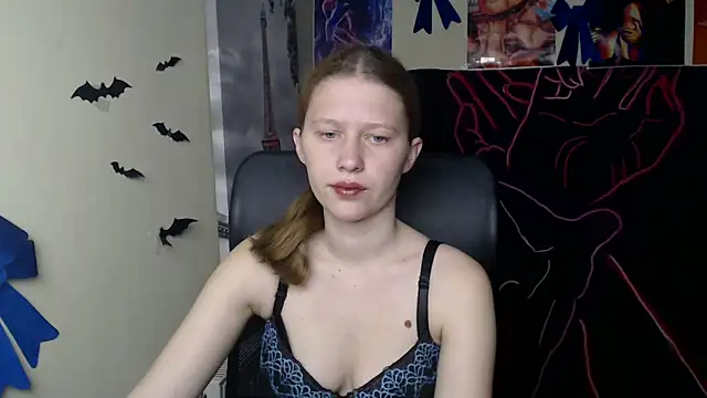 Snapshot of StellaCRL chatting on 04/25/26, 06:05 StellaCRL online show from 04/25/26, 06:05