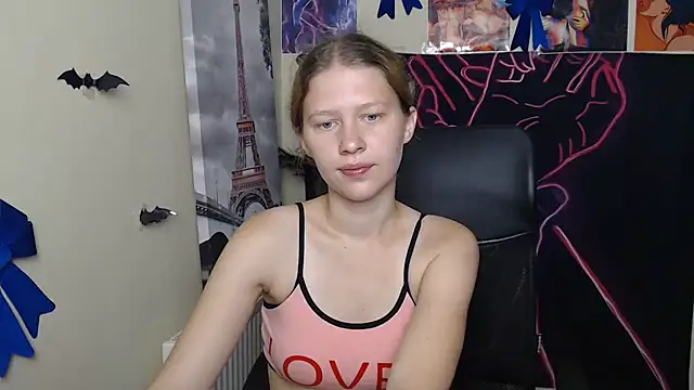 Snapshot of StellaCRL chatting on 07/14/26, 06:51 StellaCRL online show from 07/14/26, 06:51