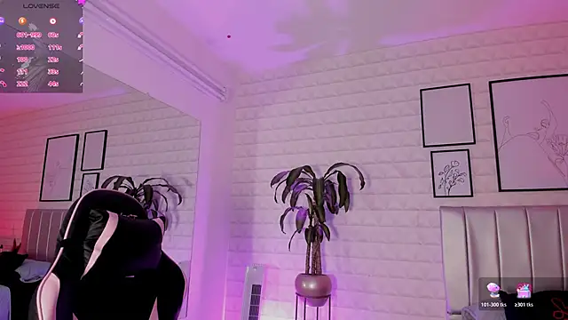 Lizzie-Evans online show from 02/10/26, 12:04