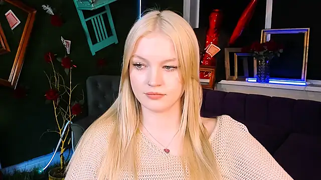 Snapshot of GraceGlamour chatting on 11/26/25, 01:11 GraceGlamour online show from 11/26/25, 01:11