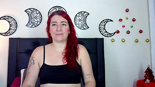 PamelaMK online show from 11/26/25, 11:10