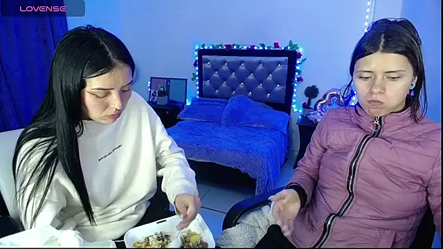 Dahlia 025 online show from 03/20/25, 07:57