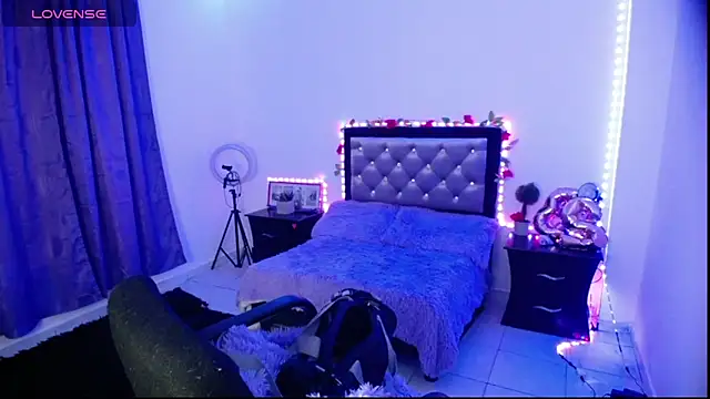 Dahlia 025 online show from 03/13/25, 03:28