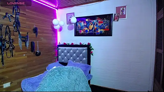 Dahlia 025 online show from 02/20/25, 02:35