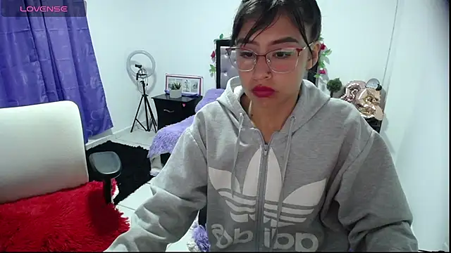 Dahlia 025 online show from 03/12/25, 02:12