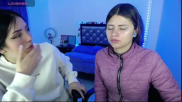 Dahlia 025 online show from 03/20/25, 04:09