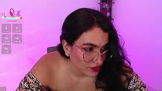 Snapshot of isabella_aristi03 chatting on 09/20/25, 03:22 isabella aristi03 online show from 09/20/25, 03:22