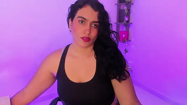 Snapshot of isabella_aristi03 chatting on 10/01/25, 03:00 isabella aristi03 online show from 10/01/25, 03:00