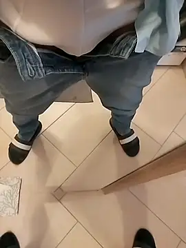 ptrz990 online show from 11/05/25, 01:58