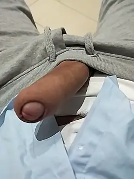 ptrz990 online show from 01/07/26, 02:22