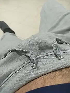 ptrz990 online show from 01/10/26, 01:39