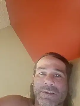 catalpaworm08 online show from 05/31/26, 12:22