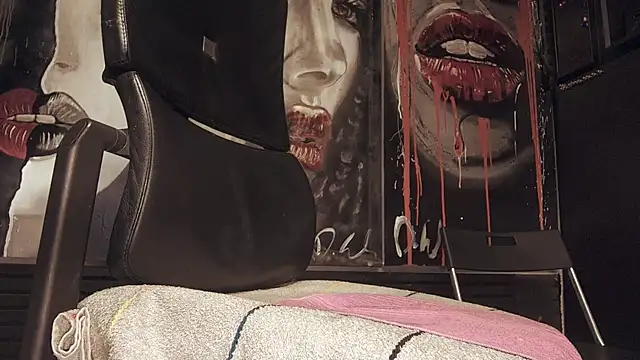 Snapshot of dani4334 chatting on 09/13/25, 09:59 dani4334 online show from 09/13/25, 09:59