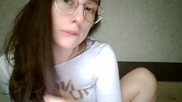 briannababy  online show from 04/26/26, 07:33