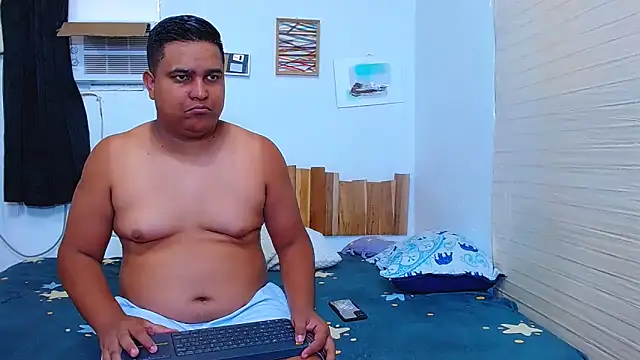 lucasandSofi online show from 10/10/25, 07:15