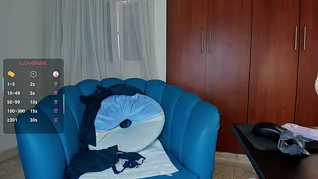 Julie Markk online show from 11/05/25, 07:28