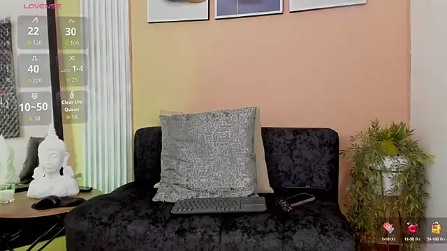 thomas eliotts online show from 10/28/25, 07:57