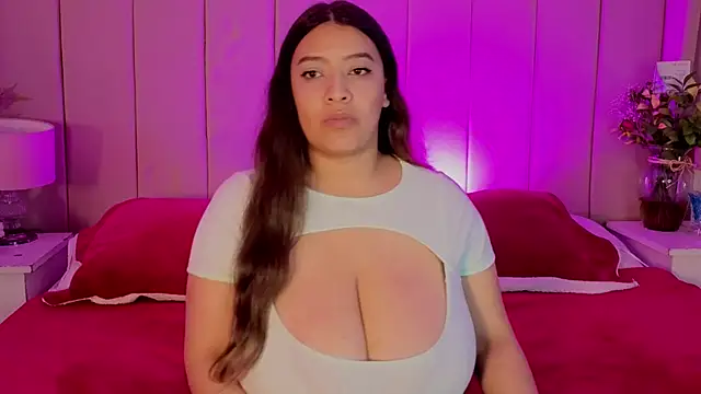 MollyBigBoobs12 online show from 03/28/26, 11:17