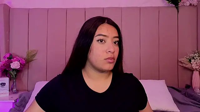 MollyBigBoobs12 online show from 02/06/26, 09:22