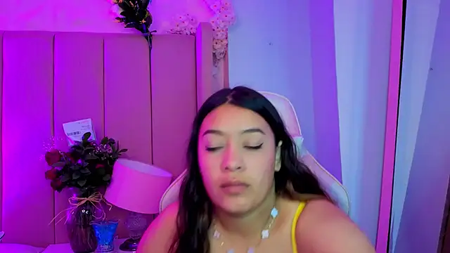 MollyBigBoobs12 online show from 02/24/26, 09:04